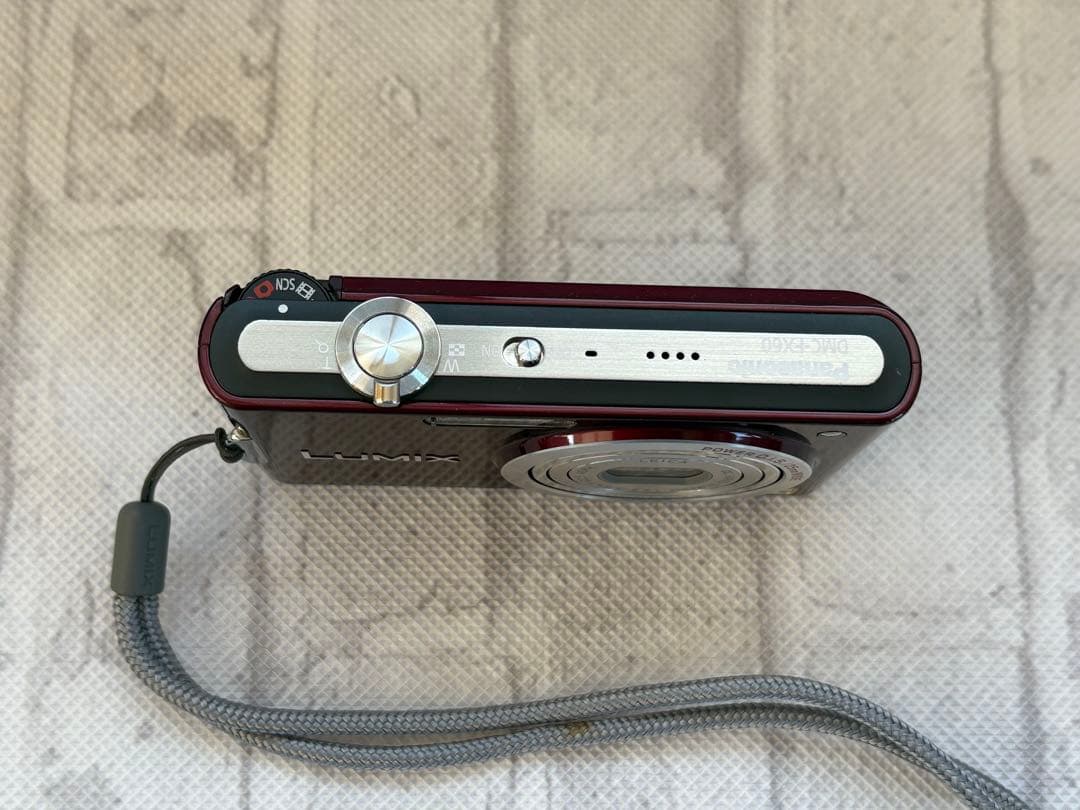 【美品】デジカメ Panasonic DMC-FX60 動作確認済み