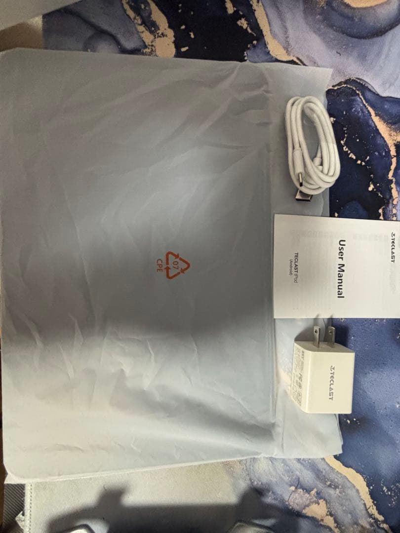 TECLAST タブレット 本体 ブラック