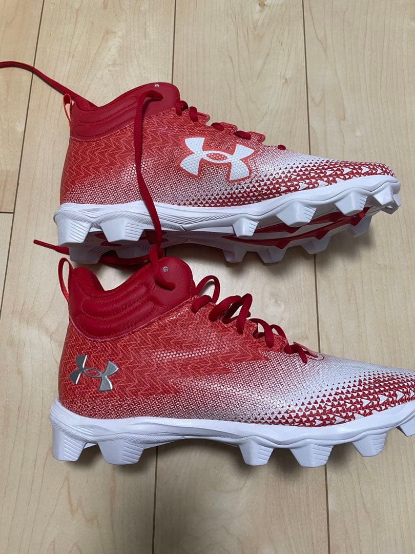 アンダーアーマー　スパイク新品未使用