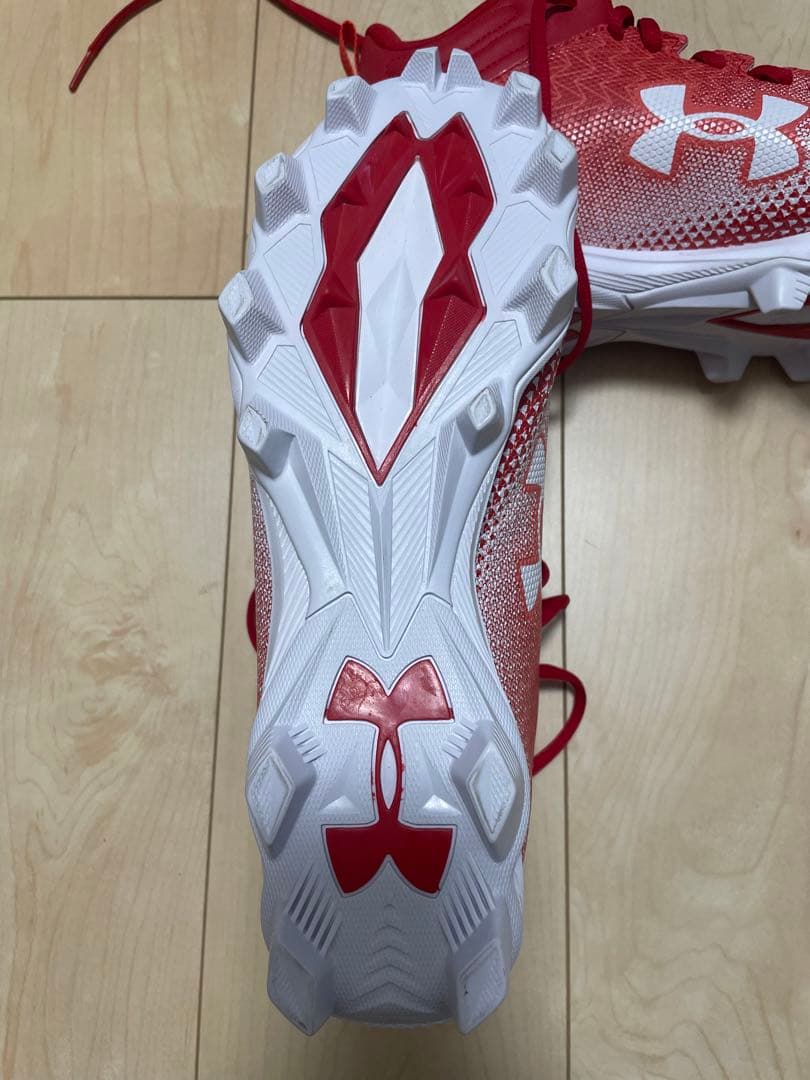 アンダーアーマー　スパイク新品未使用