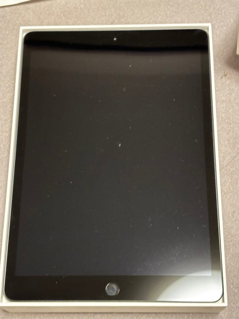 iPad本体 iPad 8th Gen. 128GB