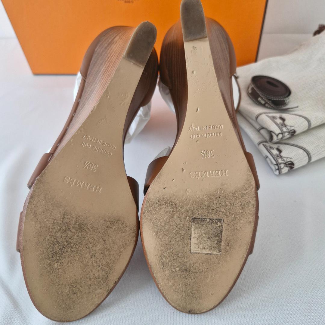 エルメス　レジェンド　サンダル　36 １/2　ゴールド　ブラウン