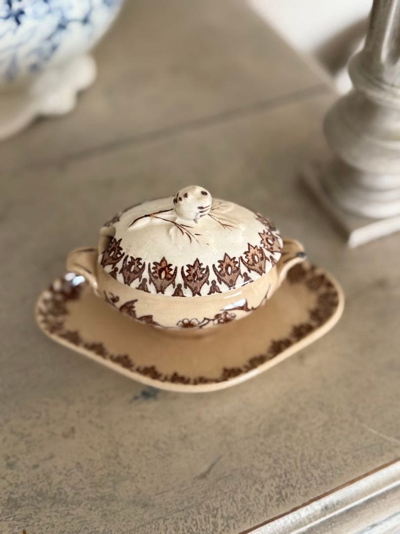 フランスアンティークショワジールロワ連なる小鳥柄のムタディエマスタード入れ