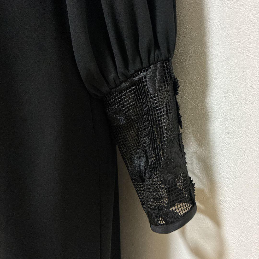 kaeneカエン　ブラック　喪服・慶弔両用　エンブロイダリースリーブ　ドレス