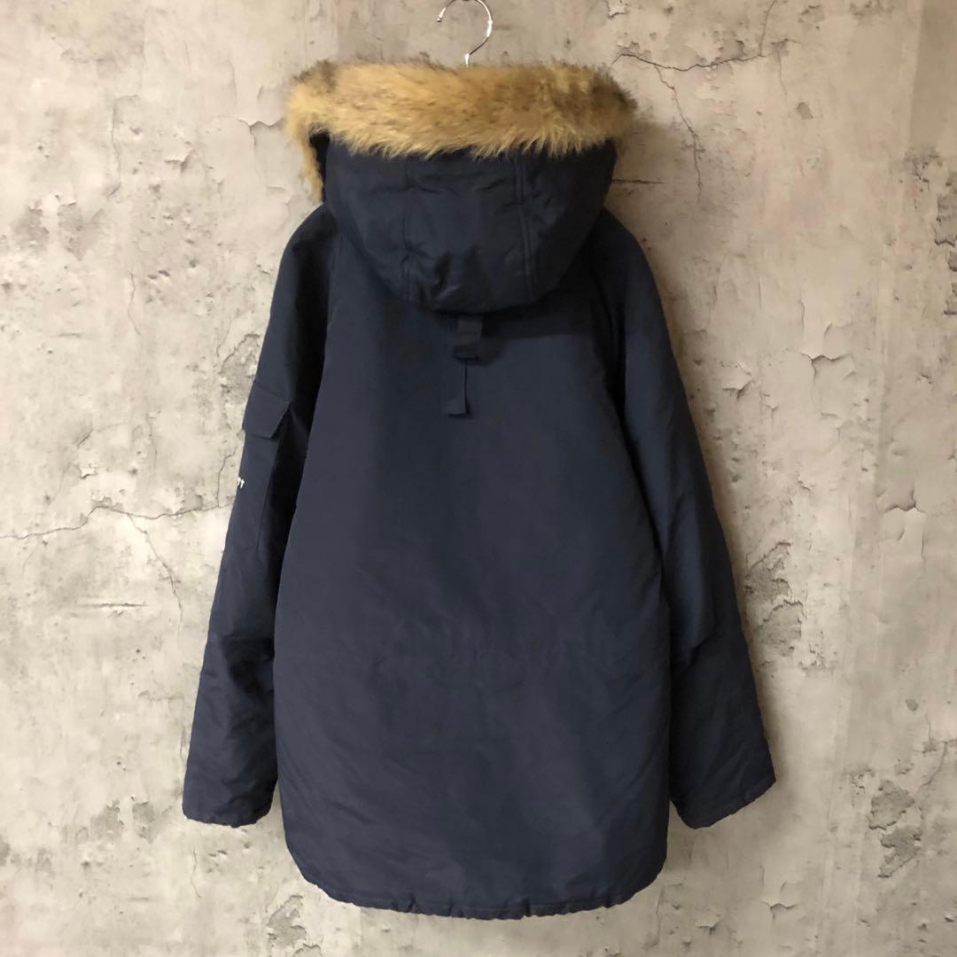美品　カーハート　carhart マウンテンダウンジャケット　ファーダウン　S