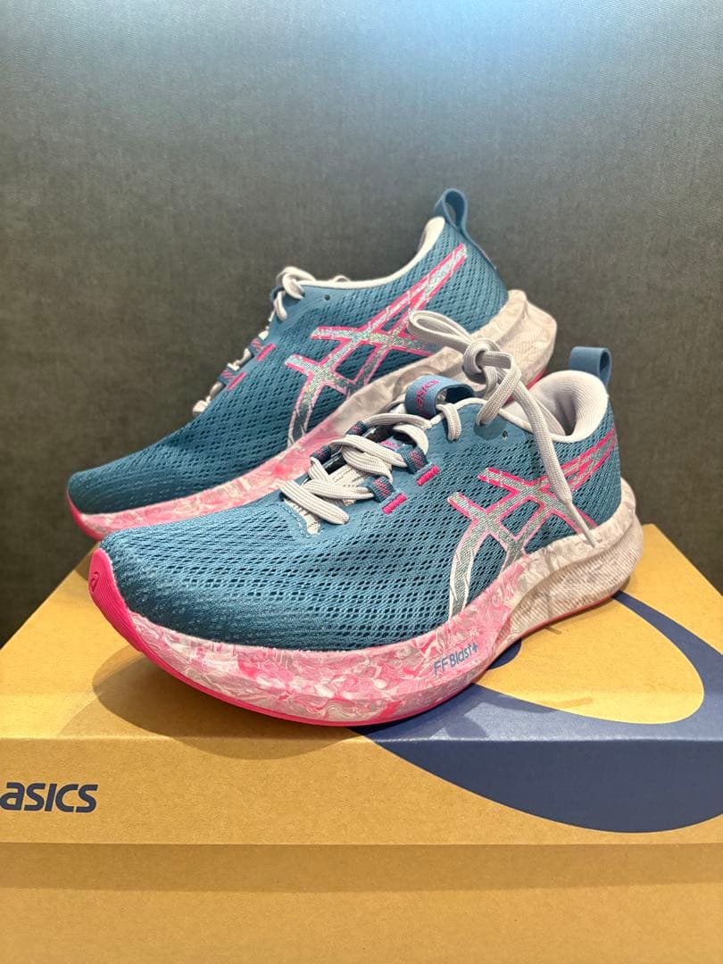 asics NOOSA TRI 16 レディース　ランニングシューズ