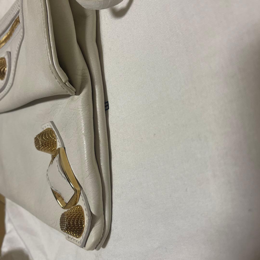 BALENCIAGAジャイアントエンべロープ　スタッズ　クラッチバッグ