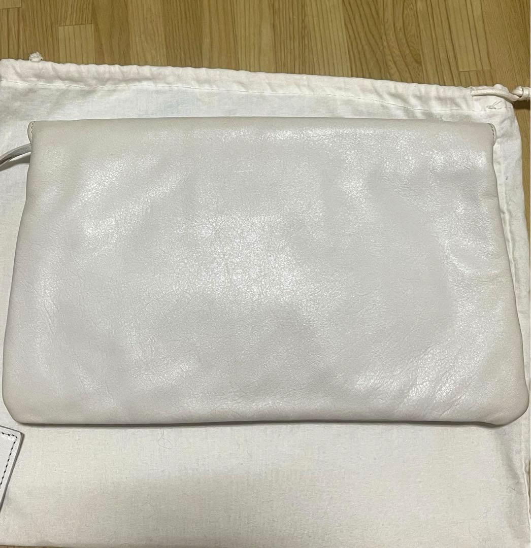 BALENCIAGAジャイアントエンべロープ　スタッズ　クラッチバッグ