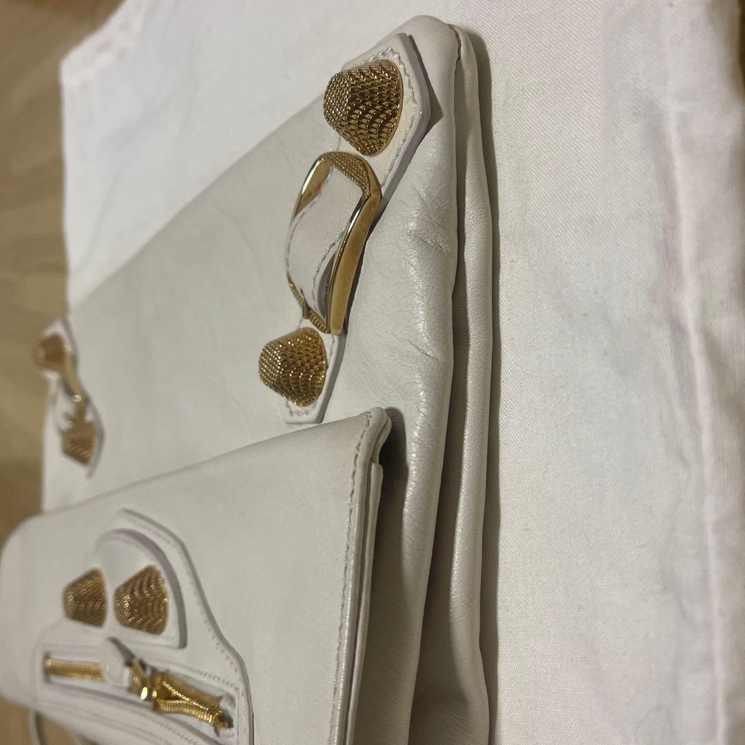 BALENCIAGAジャイアントエンべロープ　スタッズ　クラッチバッグ