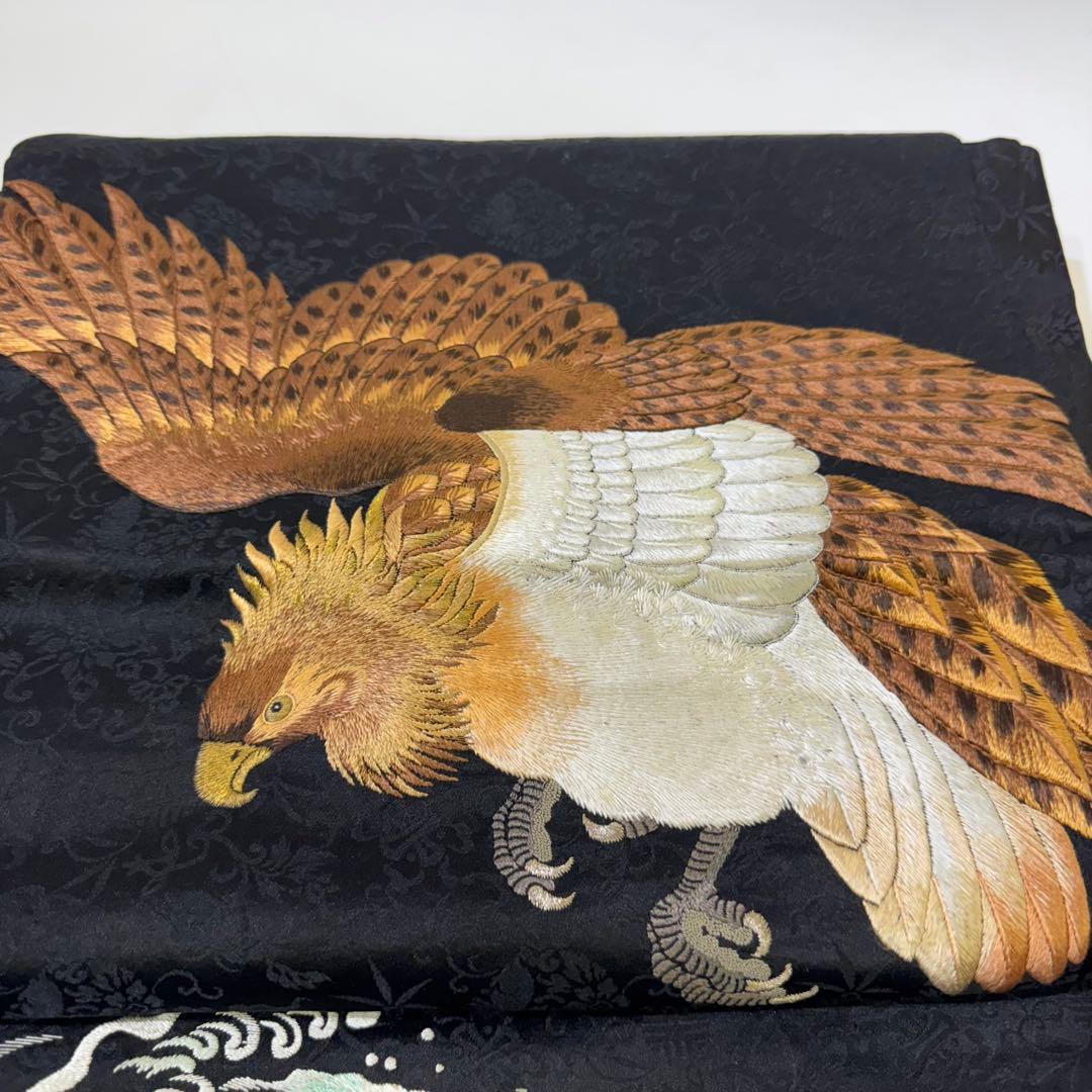 鷹の刺繍 名古屋帯 黒　アンティーク　刺繍帯　羽
