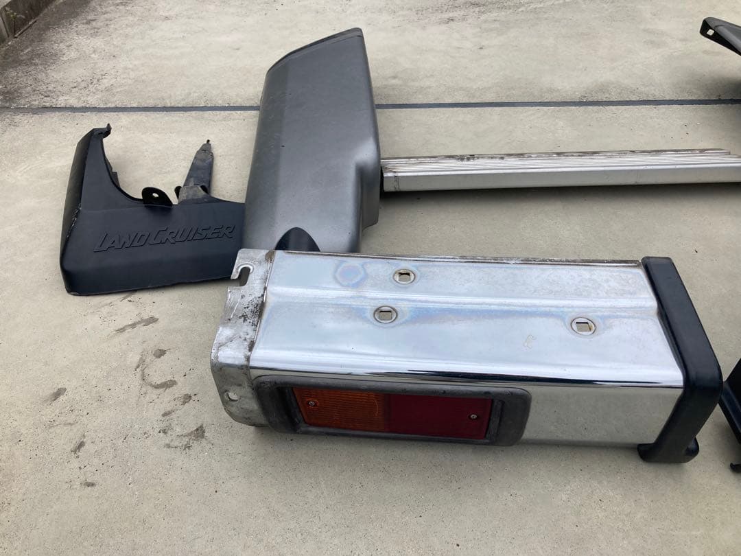 リアバンパー、ランクル70、GRJ76※マッドフラップは付属しません