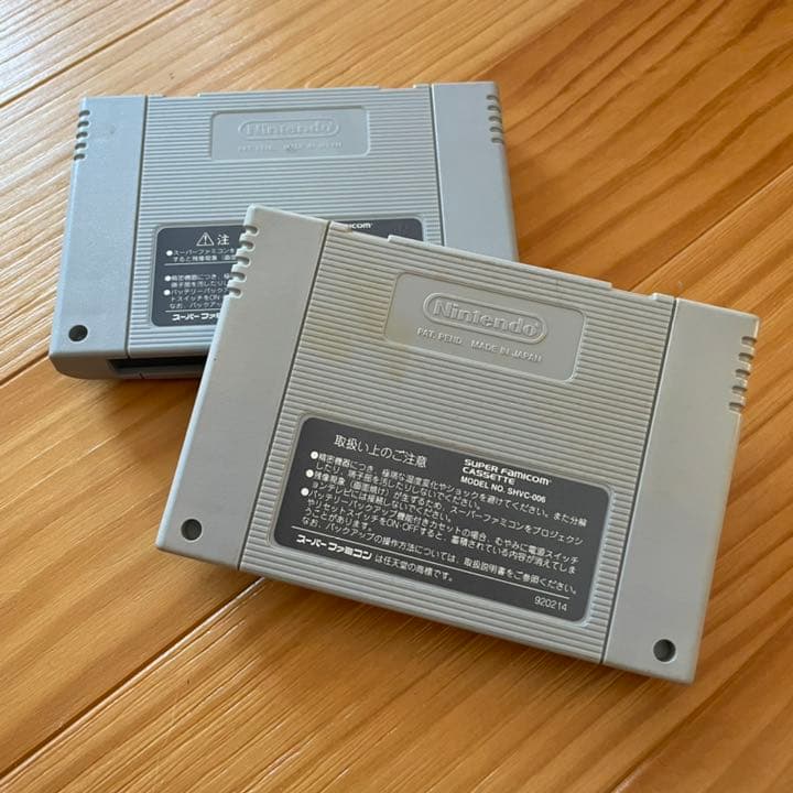 Nintendo スーパーファミコン (カセット２本付き)