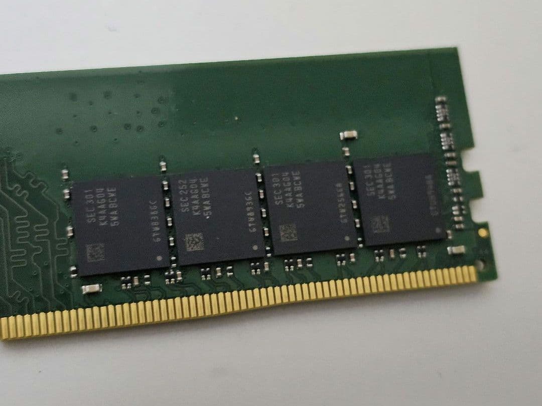 ADATA DDR4 3200 16GB UDIMM メモリ