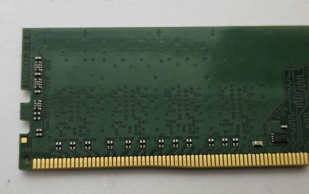 ADATA DDR4 3200 16GB UDIMM メモリ