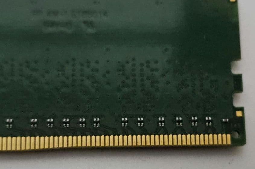 ADATA DDR4 3200 16GB UDIMM メモリ