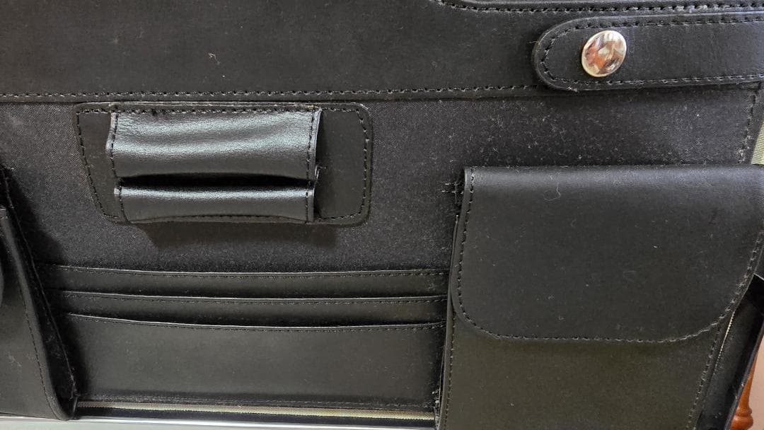 【値下げ】GLOBE-TROTTER 18インチ スリムアタッシュ（ネイビー）