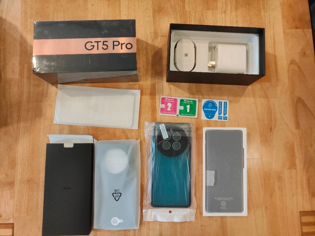 Realme GT5 Pro 12 256GB スナップドラゴン8 gen 3