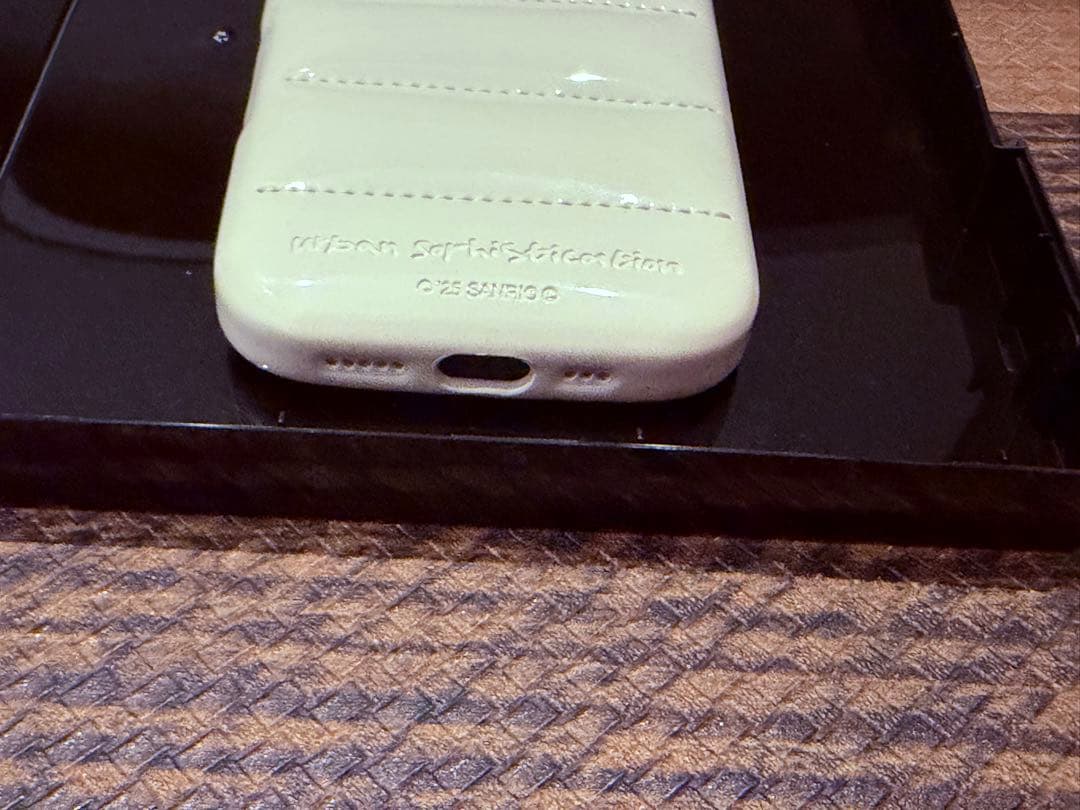 Urban Sophistication iPhone17用　ケース　サンリオ