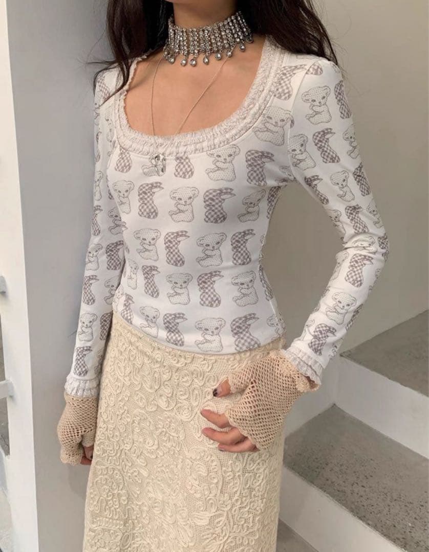 chipschips猫プリント ホワイト 長袖トップス