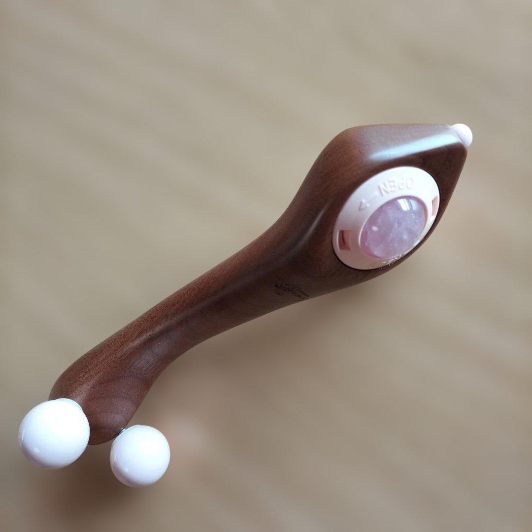 Sofill-e / LOUVREDO 美顔ローラー 木製ハンドル