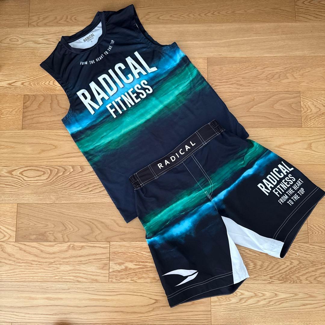 ラディカルウェア上下セット