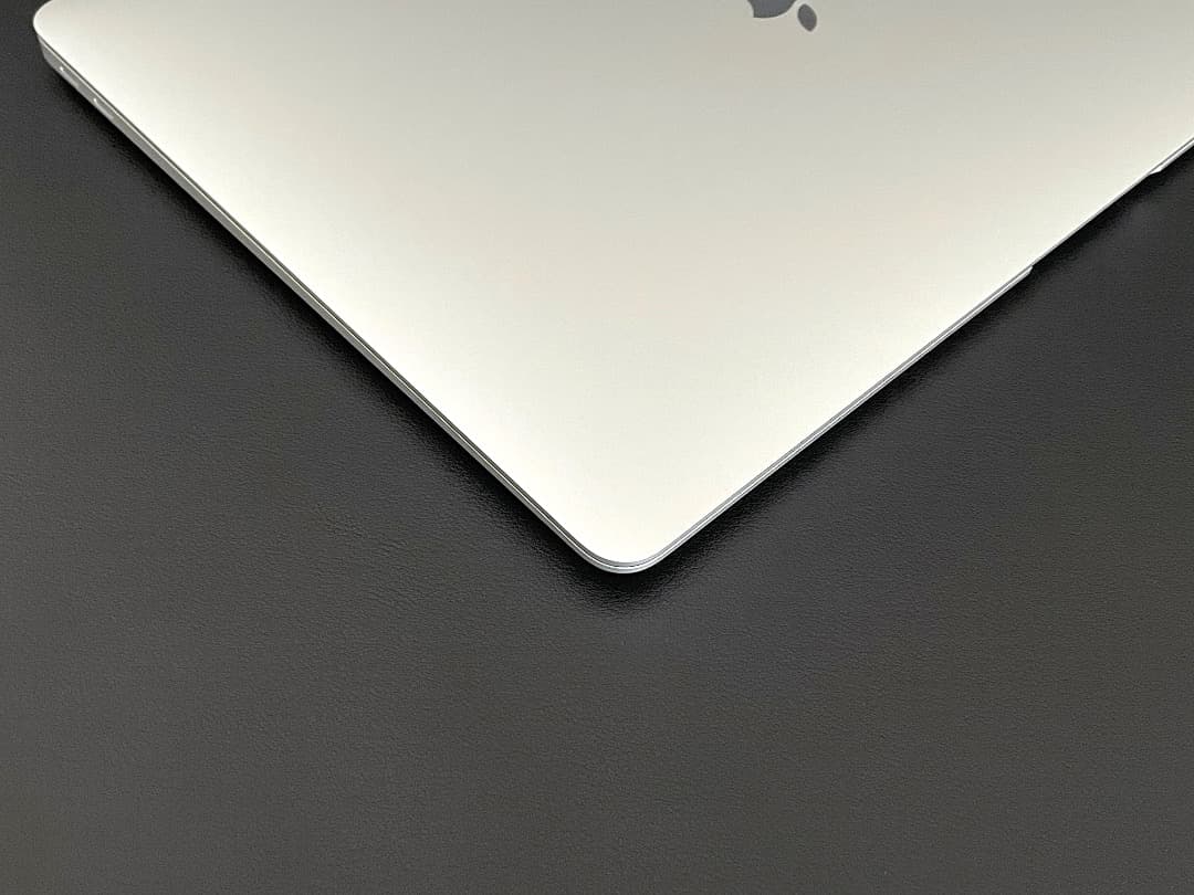 MacBook Air 13.3㌅ 2020 Core i7_16GB_2TB