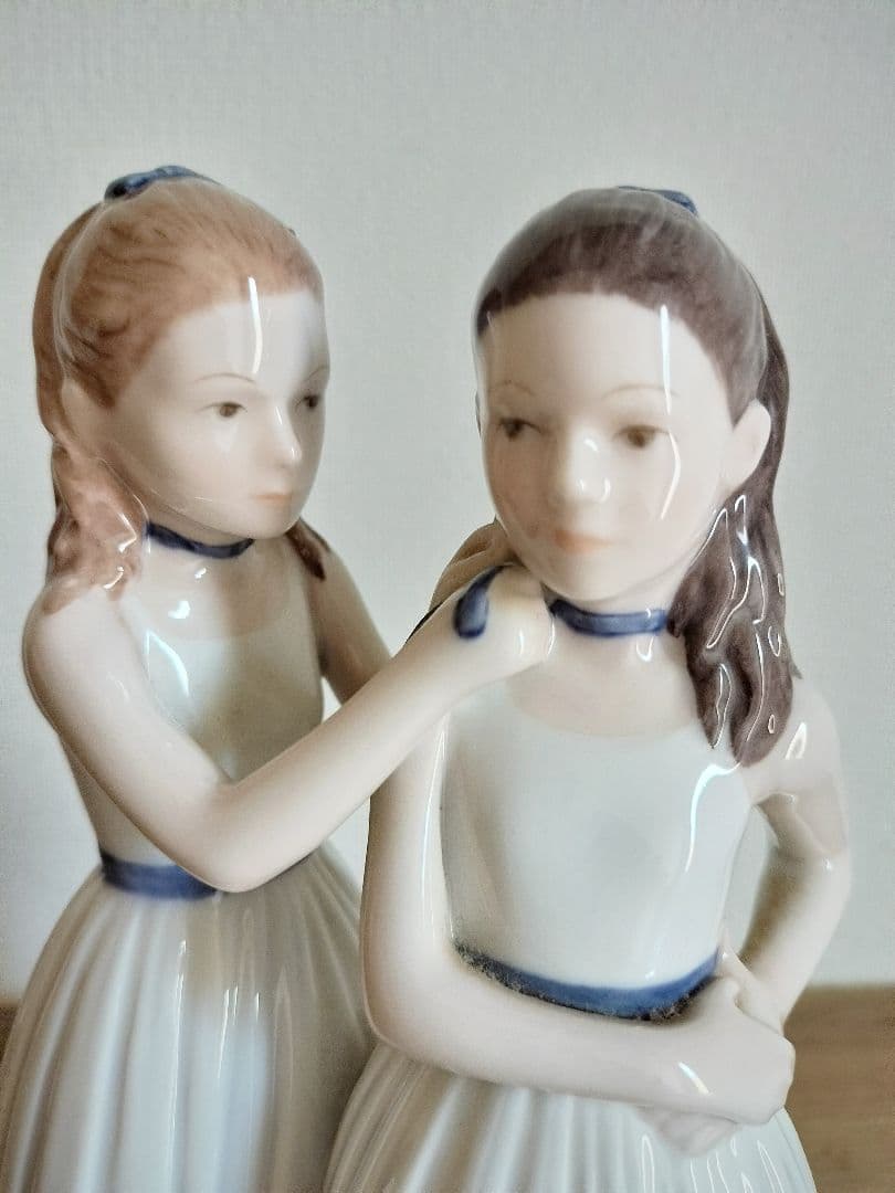 ロイヤル・コペンハーゲン　フィギュリン　バレリーナ バレエ　置物 陶器製 2人