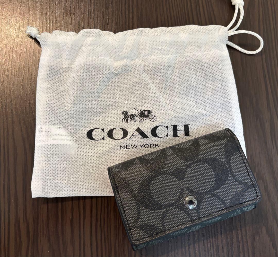 COACH グレー レザー キーケース 新品未使用