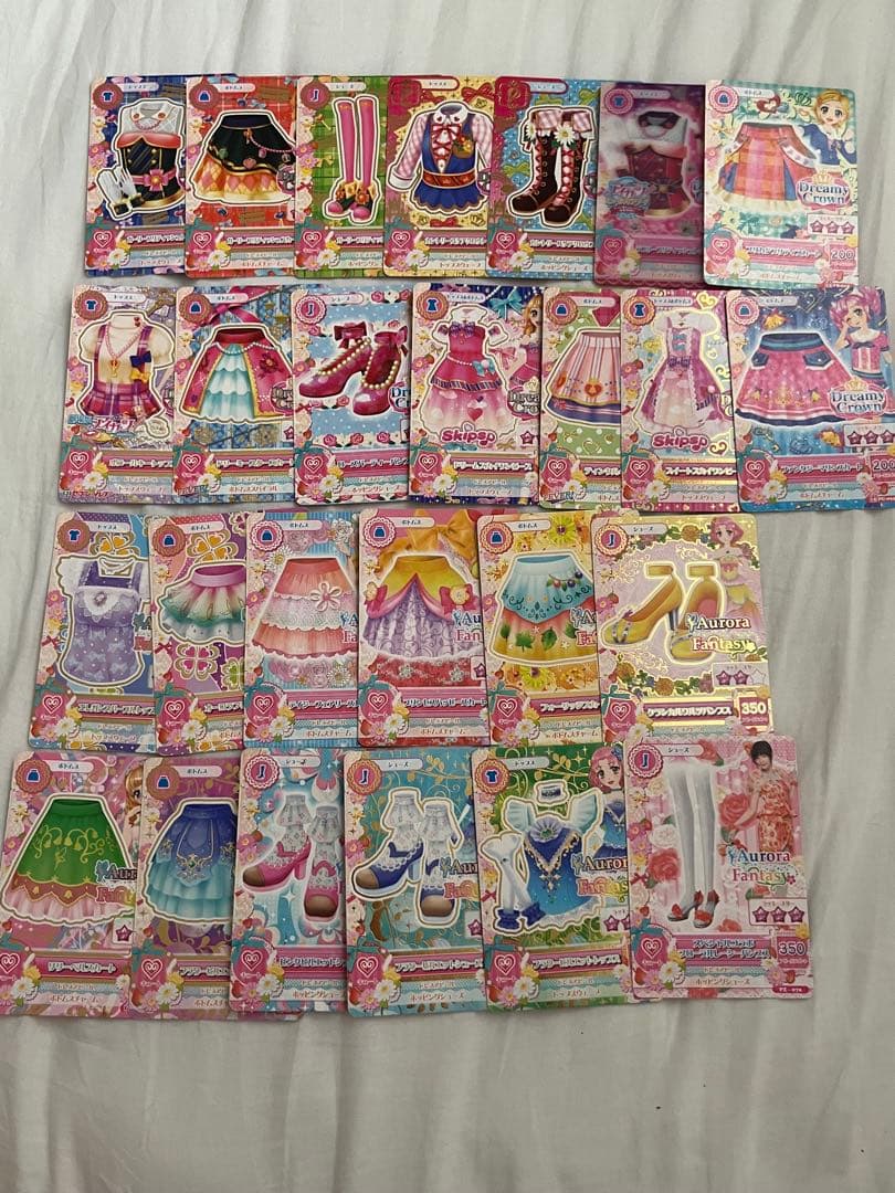 アイカツカード まとめ売り約270枚プレミアム19枚 枚大量 初期 学生証