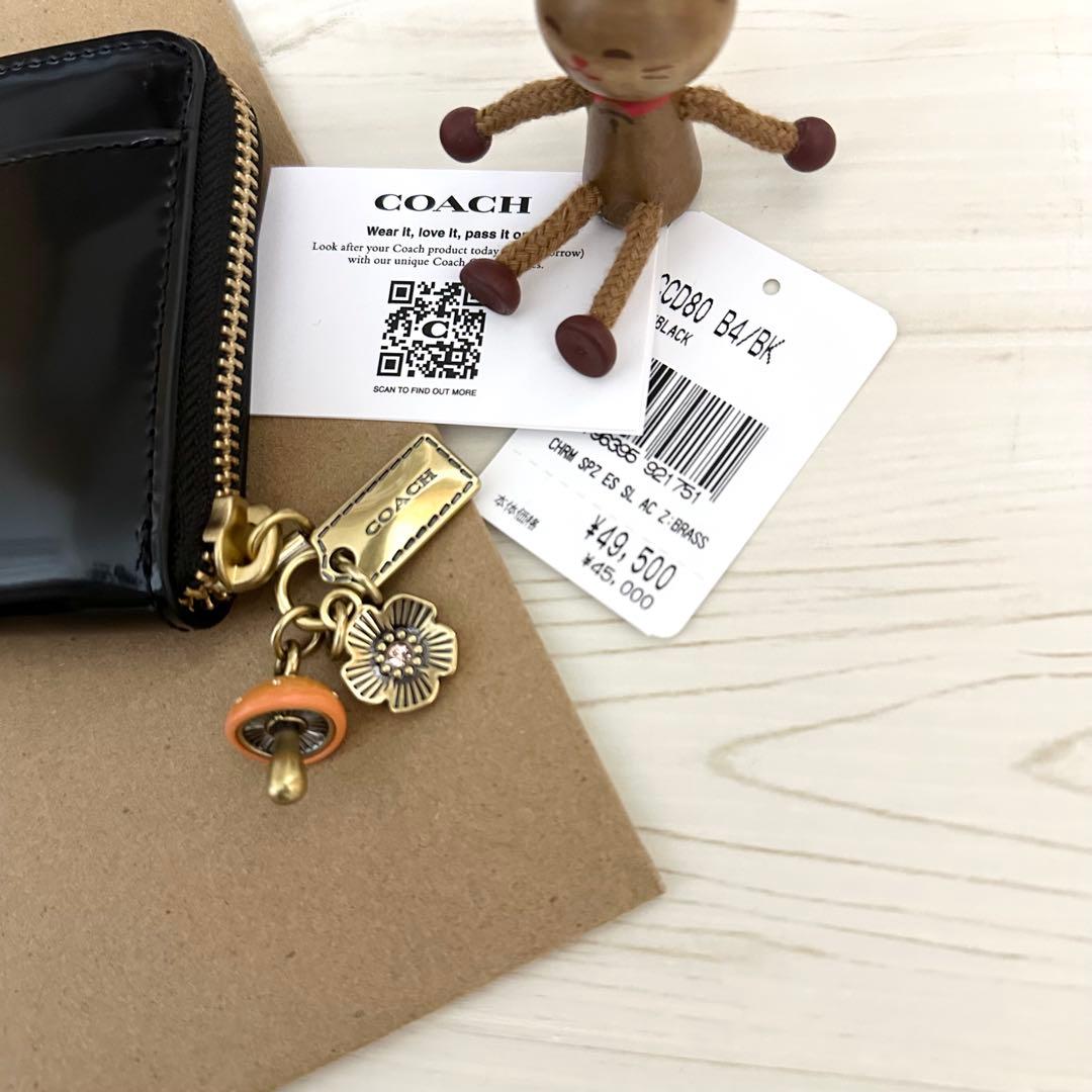 ★ 店頭完売 高級感のエナメルレザー 新品 COACH コーチ 長財布 ブラック