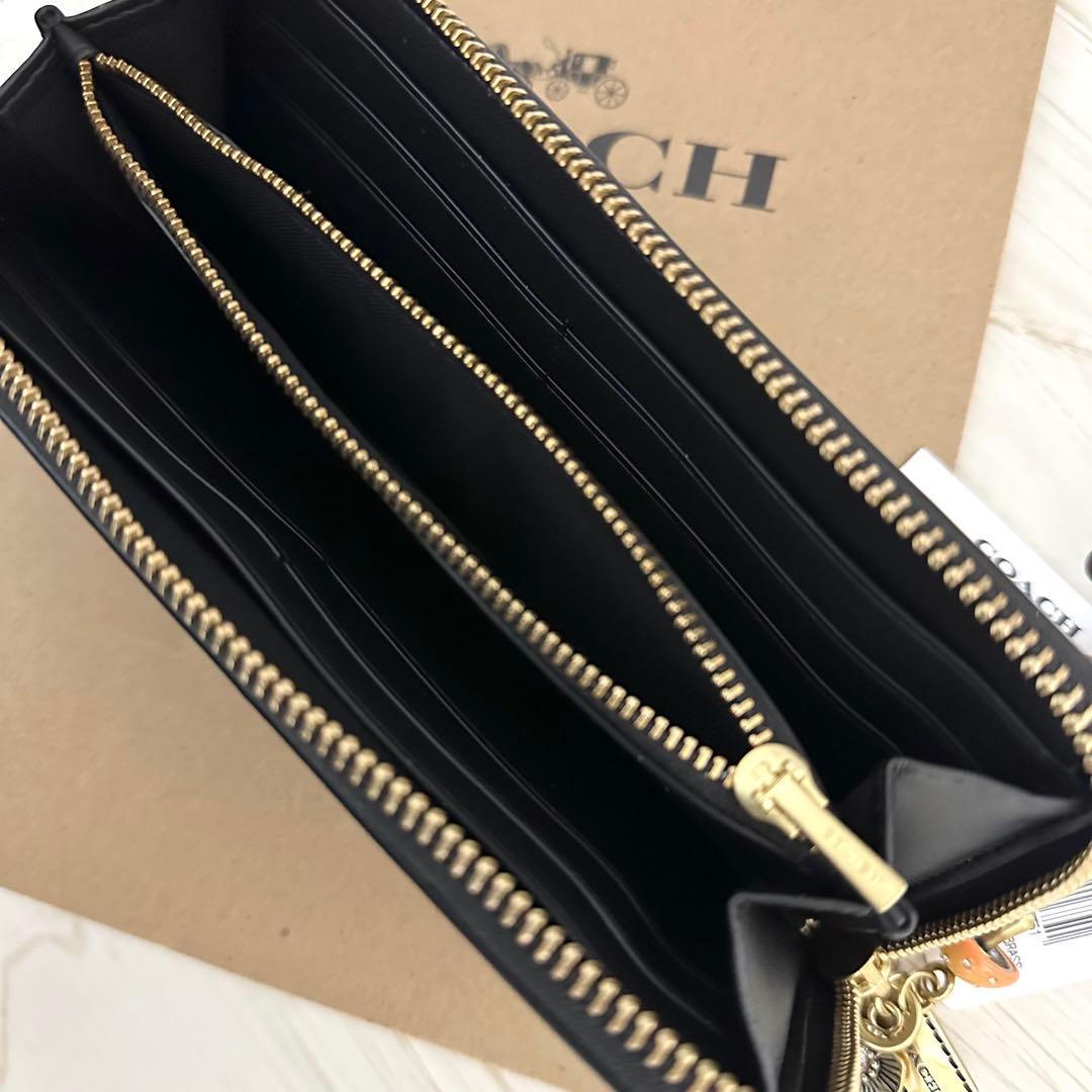 ★ 店頭完売 高級感のエナメルレザー 新品 COACH コーチ 長財布 ブラック