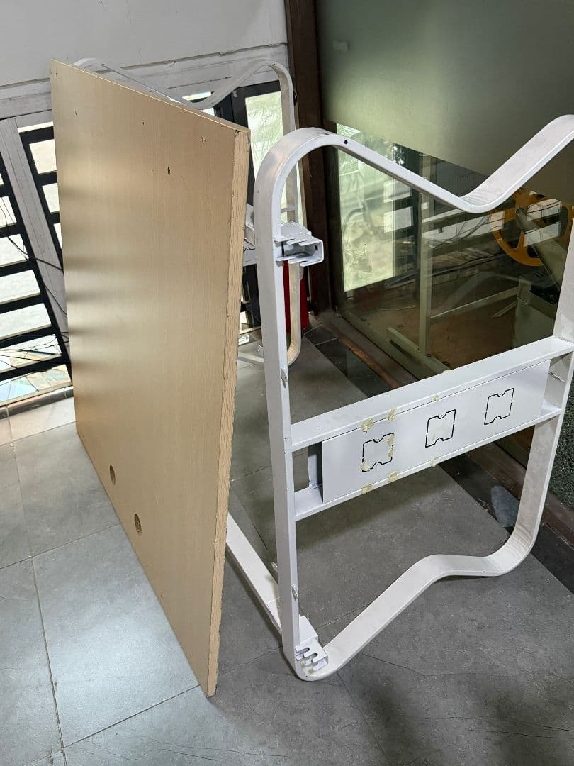 折りたたみテーブル 木目調 金属フレーム