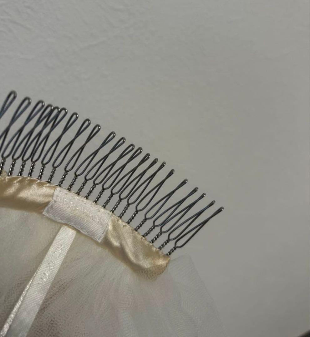 【美品】vera wang ３段ベール(ブランド専用カバー付き)