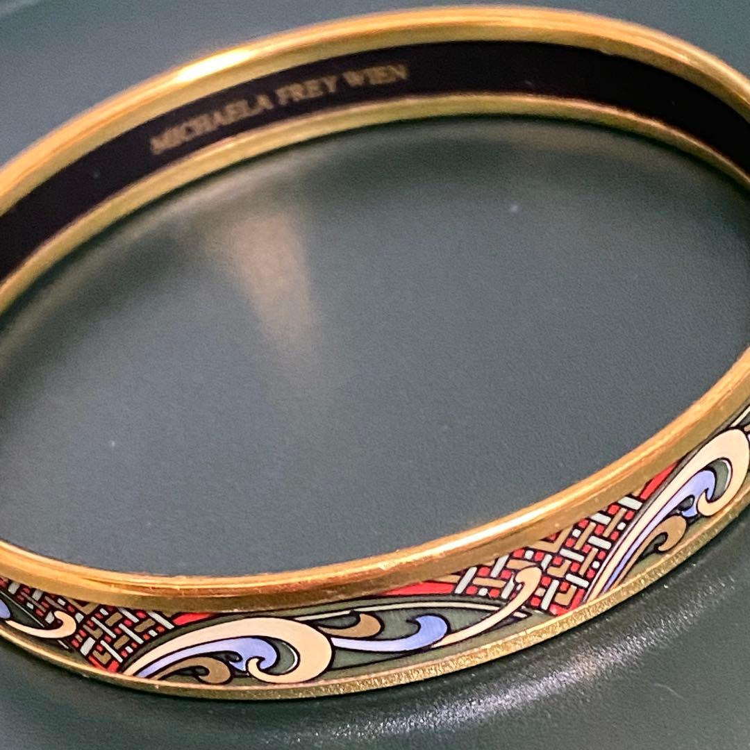 MICHAELA FREY WIEN エナメルバングル