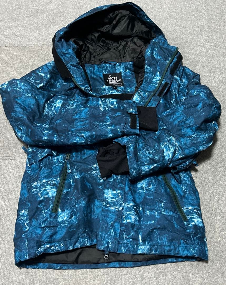 スキー スノボ ウェア 上下 グローブ　ゴーグル