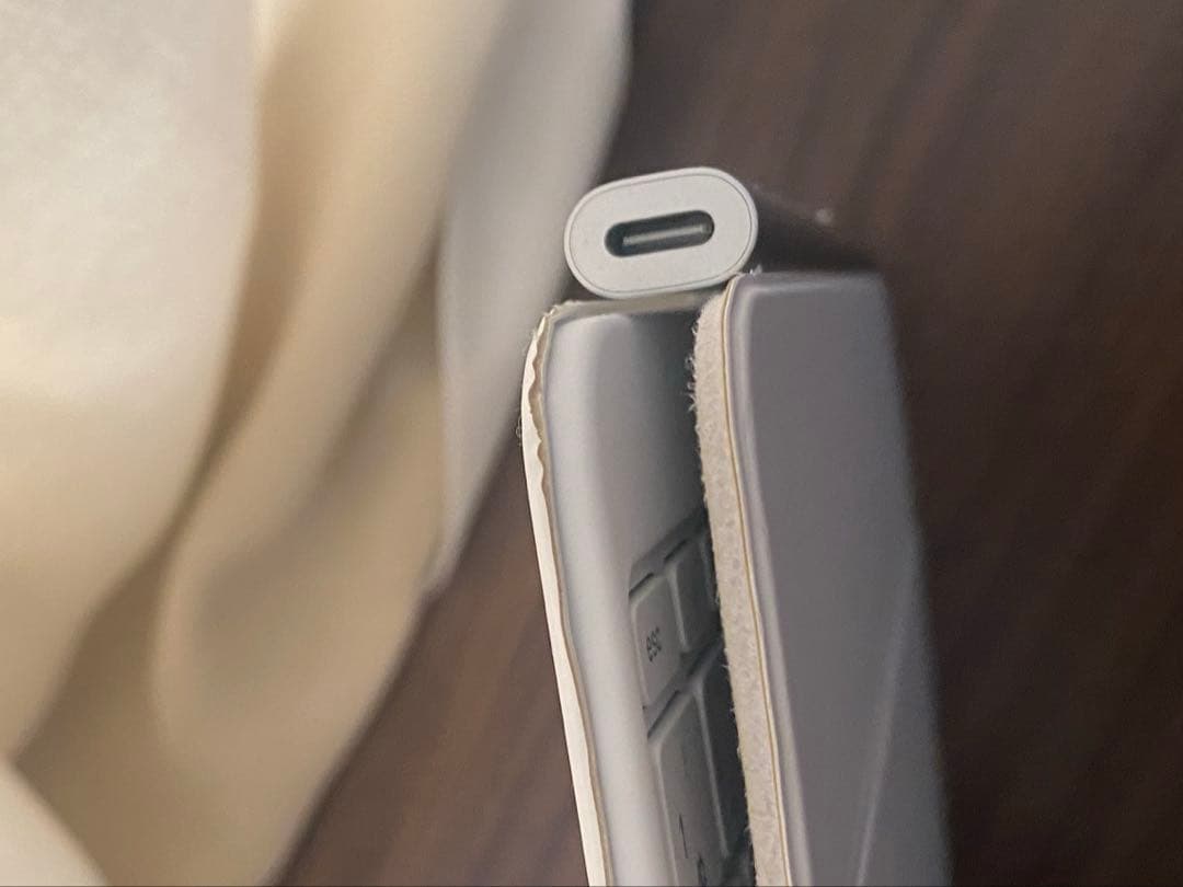 11インチiPad Air（M3）用Magic Keyboard - 日本語