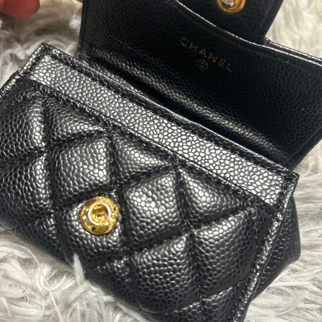 CHANEL ブラック キルティング ケース