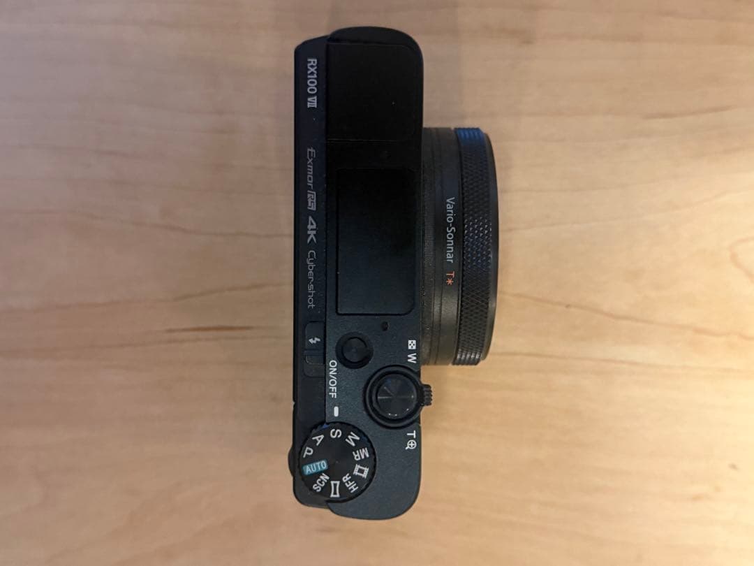 デジタルカメラ SONY Cyber-shot DSC-RX100M7