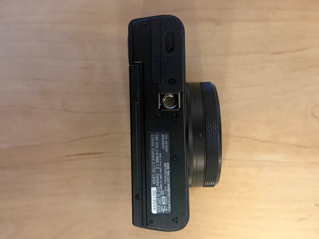 デジタルカメラ SONY Cyber-shot DSC-RX100M7