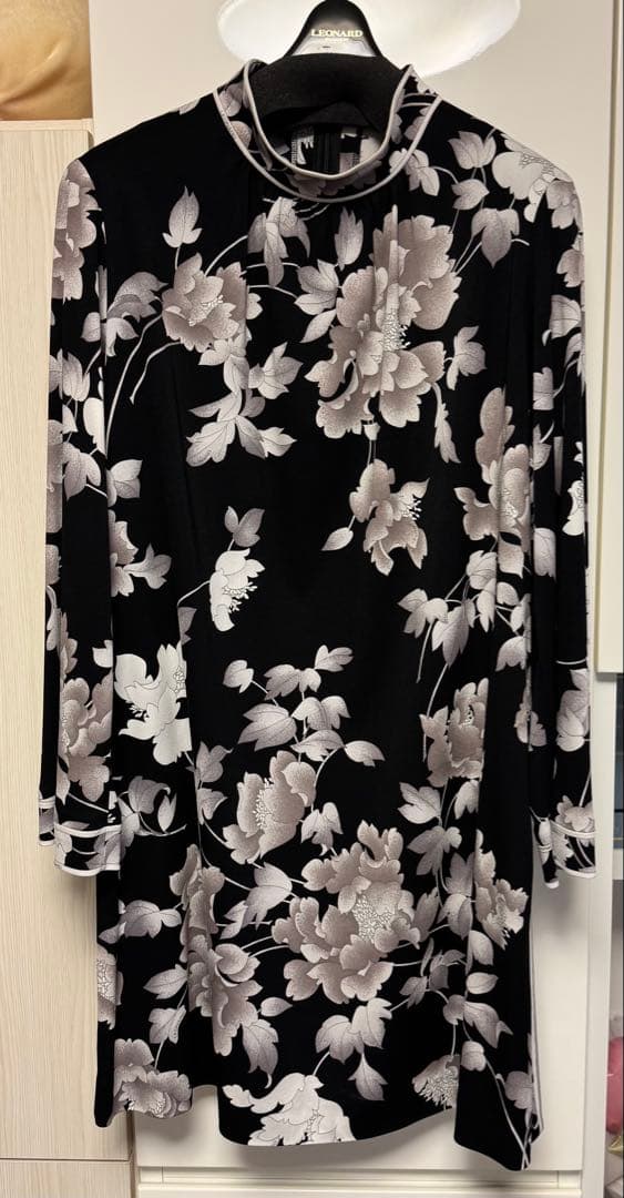 近年未使用に近い❤️42❤️美し過ぎるプリントのチュニック