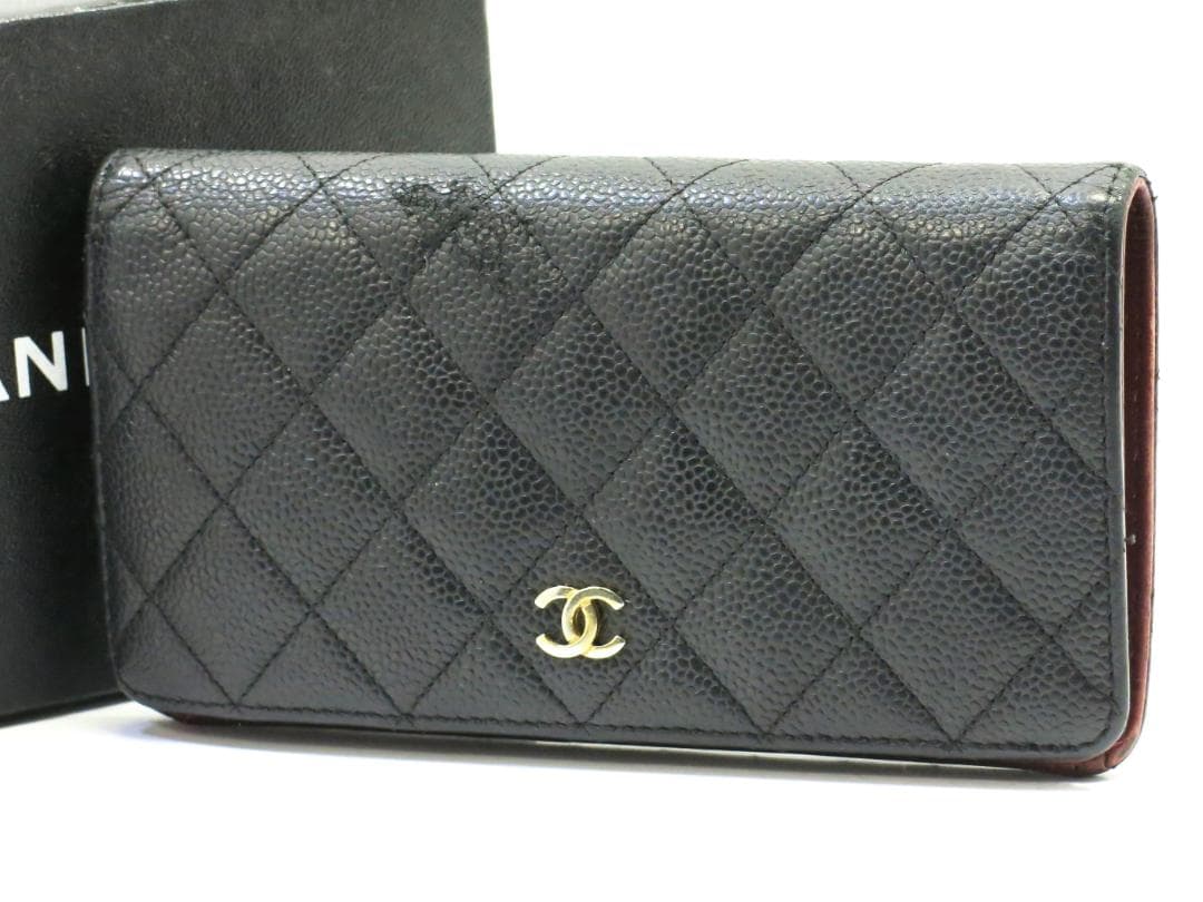 シャネル　キャビアスキン　長財布　　黒　（ファスナープルなし）　18710603