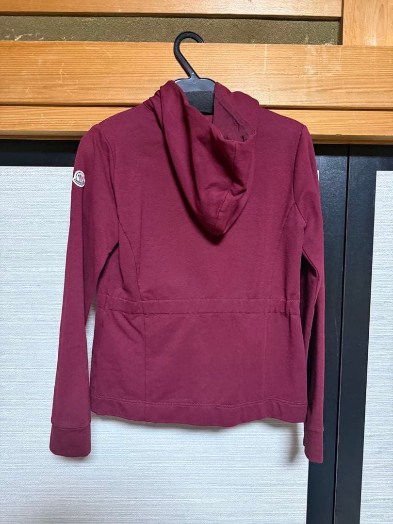 モンクレール キッズ 12A ハイブリッド ダウン パーカー ボルドー セール中