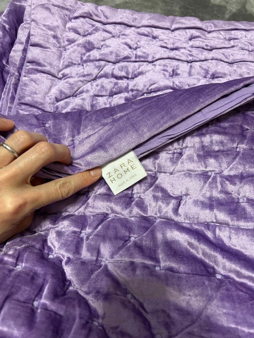 ZARA ♡ベッドカバー♡美品　紫