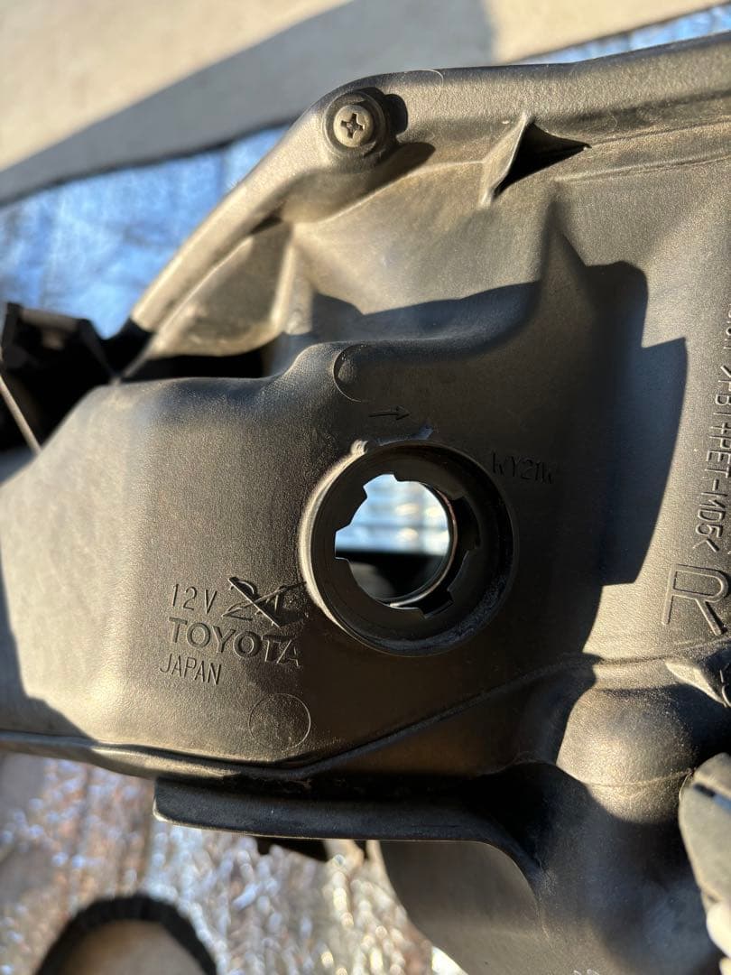 マークX G's GRX133 ヘッドライトユニット　右側