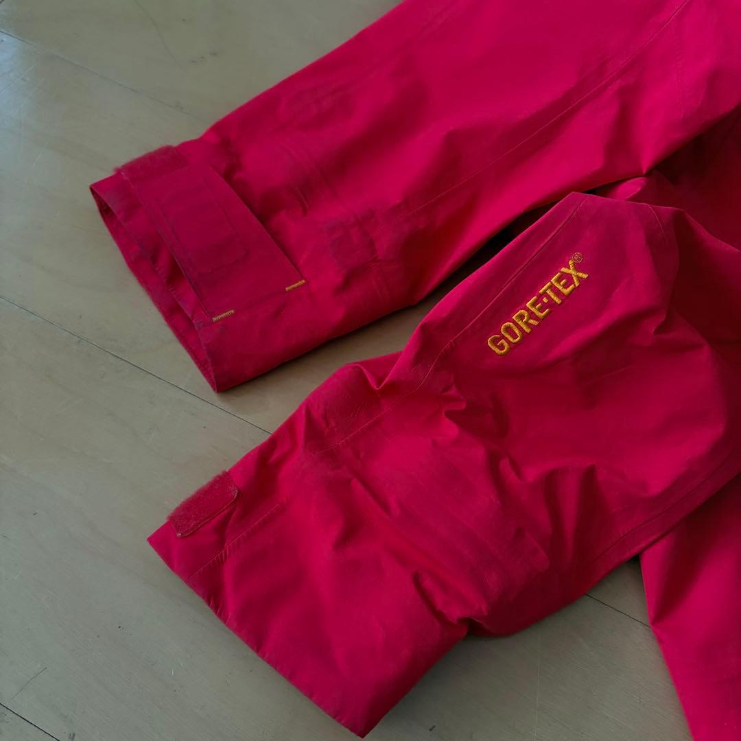 さ**様 ピークパフォーマンス スキーウェア レディースS 上下セット スノーボ