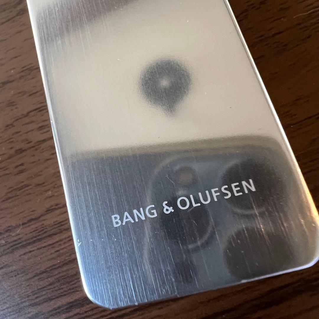 バング&オルフセンベオヴィジョン11-46フロアスタンドリモコン100万超 美品