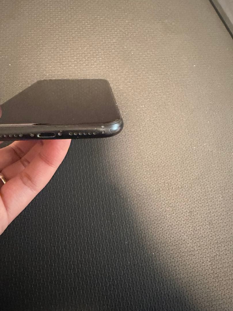 iPhone XR ブラック 本体 64GB SIMフリー　修理歴なし