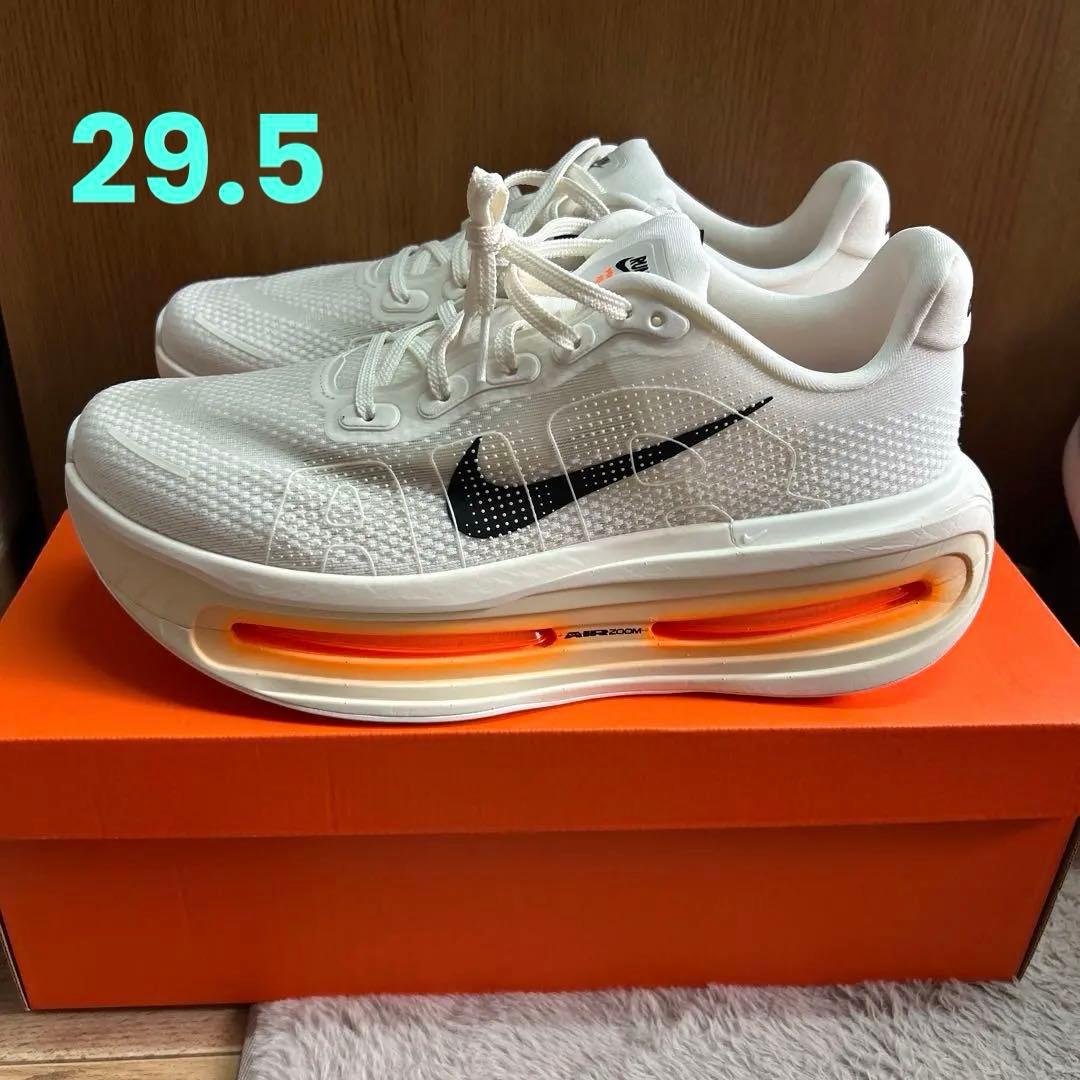 NIKEボメロプレミアム