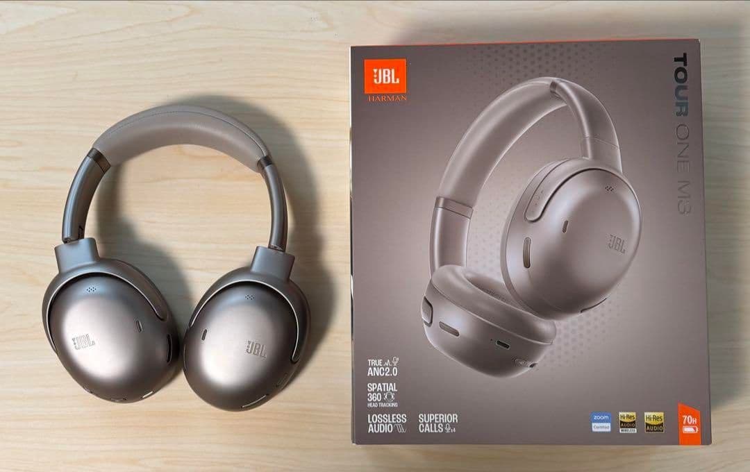 [美品] JBL Tour One M3 モカ