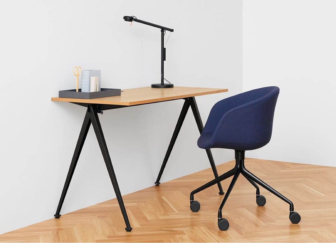 HAY ピラミッドデスク120cm × 60cm